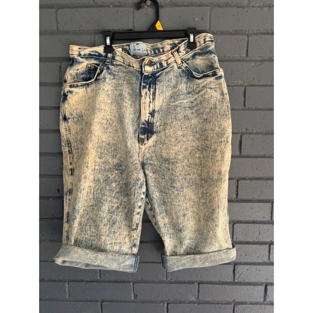 Vintage Venezia acid wash shorts 16